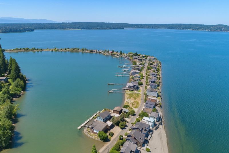 Best Tub To Shower Conversion pros in Vashon, WA